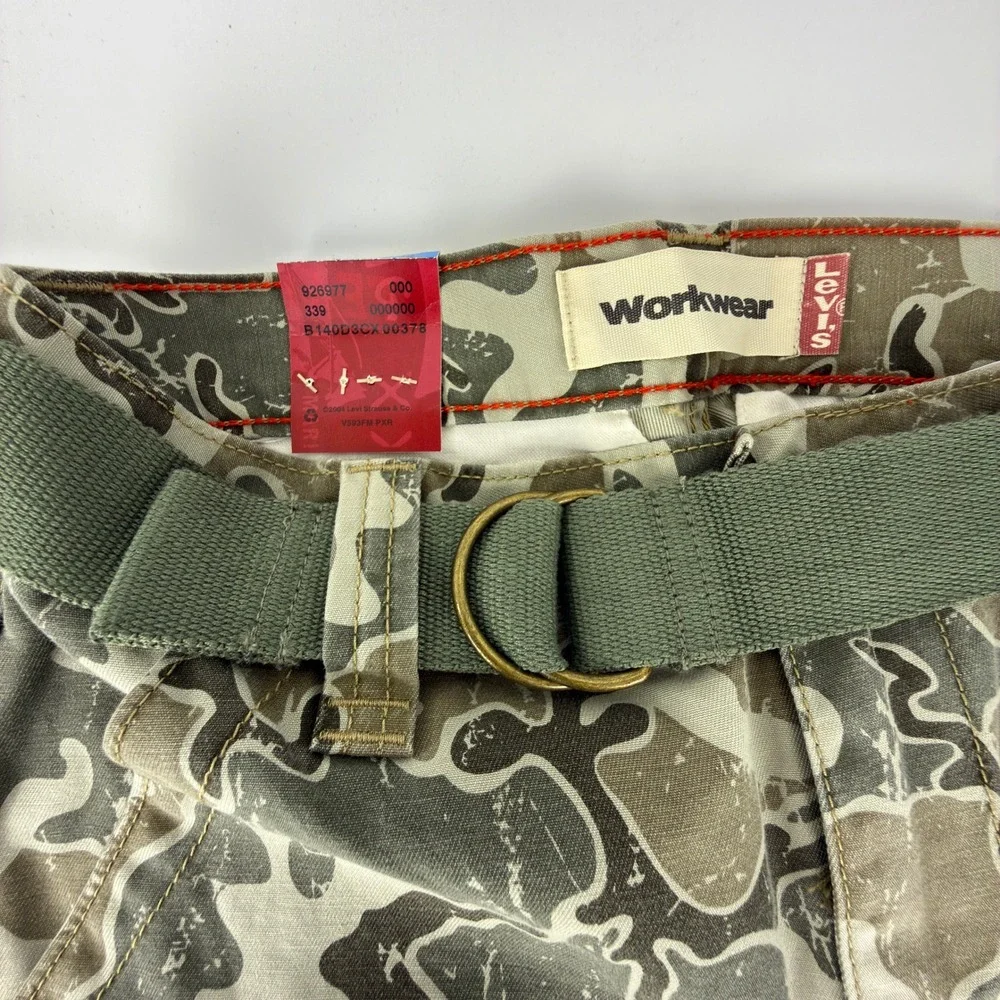 Levis Boys Size 12 Regular Camo Cargo Shorts Workwear NWT NOS 2000s Y2K